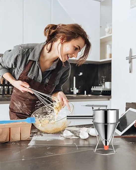 Dozator za Tečno Testo – 750 ml | Nerđajući Čelik