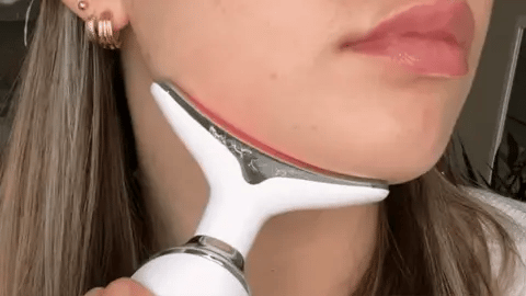 Masažer za učvršćivanje vrata i lica