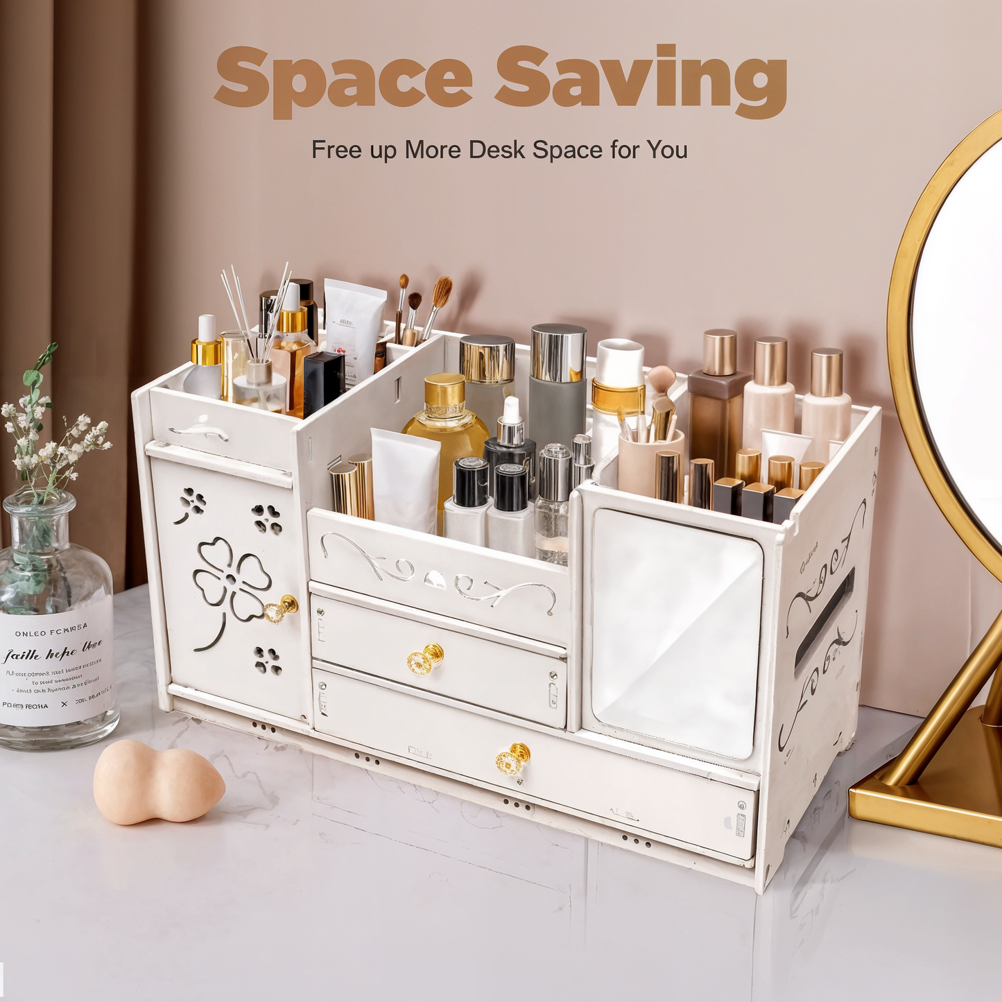 Polica organizer za sminku i kozmetiku.