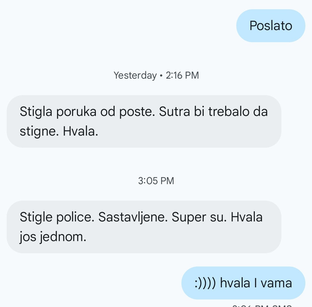 Uska polica – praktično rešenje za svaki prostor!