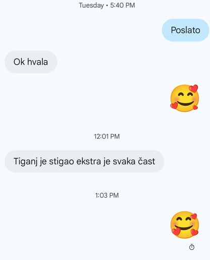 Savršeni tiganj za palačinke  Takodje uz njega ide I posuda za palacinke komplet za pravljenje (u prodaji trenutno najnoviji model po starima cenama akcija )