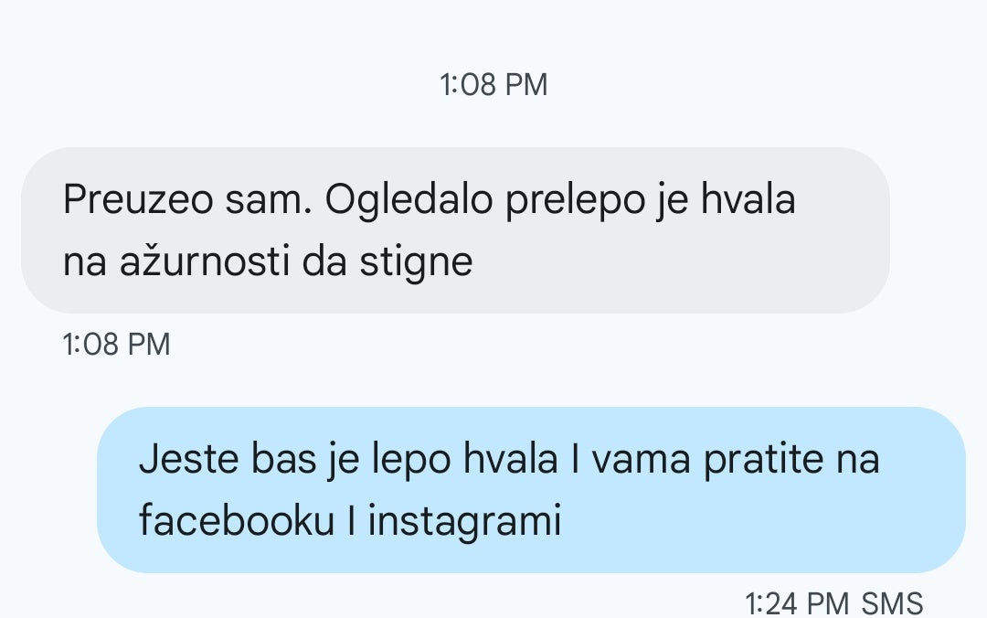 LED OGLEDALO ZA ŠMINKANJE SA UVEĆANJEM I LED SVETLOM