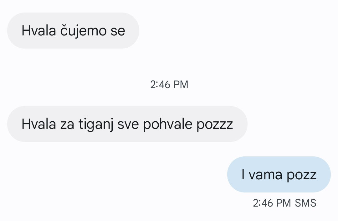 Savršeni tiganj za palačinke  Takodje uz njega ide I posuda za palacinke komplet za pravljenje (u prodaji trenutno najnoviji model po starima cenama 20cm  650 w ne postoji bolji po boljim cenama akcija u toku  )
